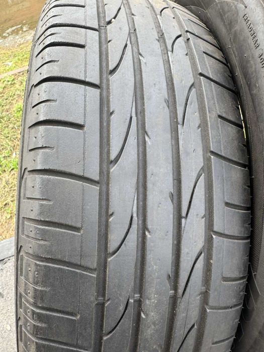 Літні шини Bridgestone 215/65 R16