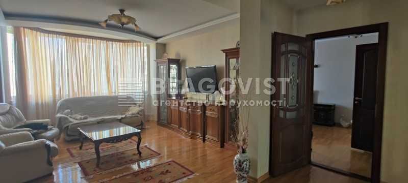 Продам 2-кімн. квартиру Бажана 10 з ремонтом 72м.кв.