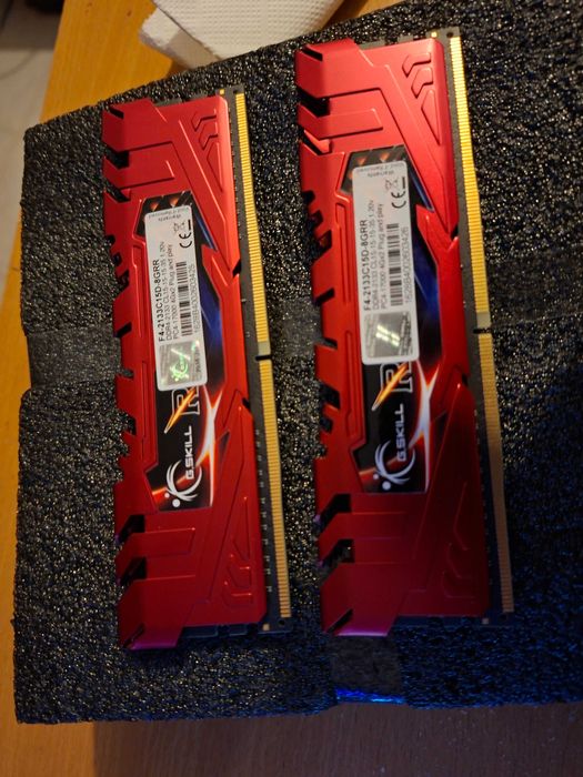 Memória Ram (4G x 2) total 8 G ddr4 2133 CL15 1.2V