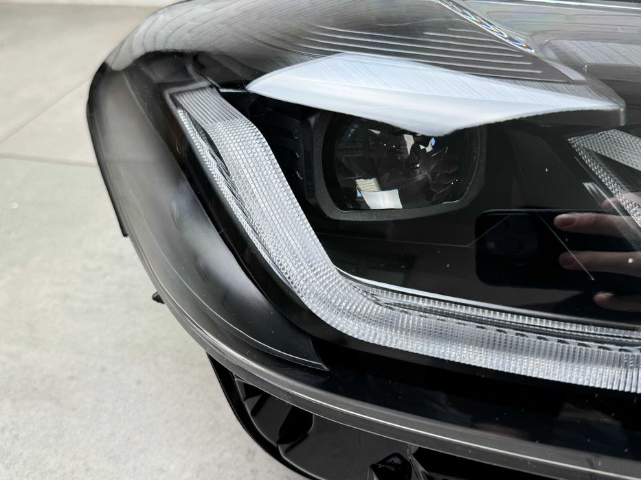 Фары G30 Shadow Line LCI