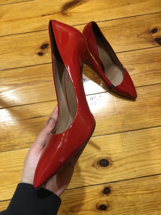 Красные туфли