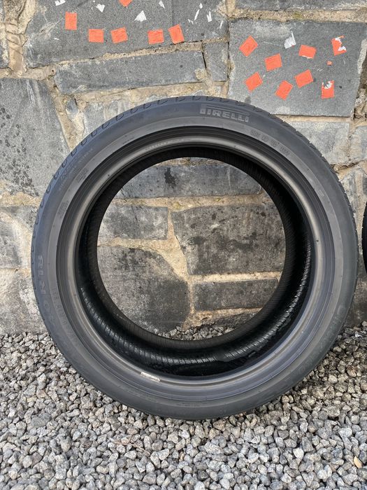Продам резину pireli 245-40r18