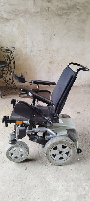 Wózek inwalidzki elektryczny Storm 3 na części