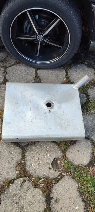 Zbiornik paliwa aluminiowy nowy FIAT 125p