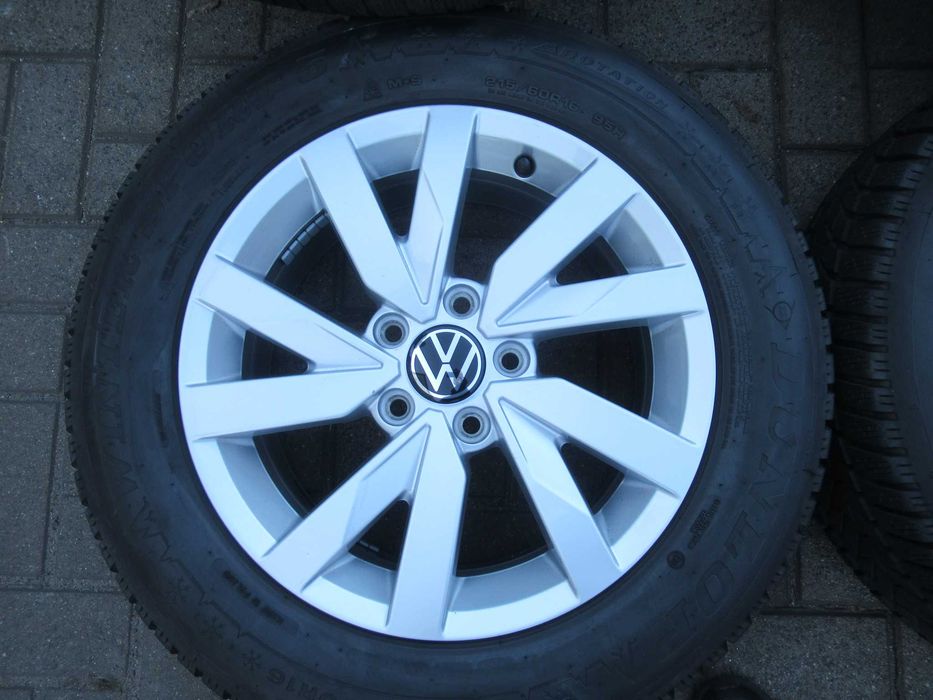 Koła felgi opony zimowe 215/60/16 VW Passat B8 Troc oryginał