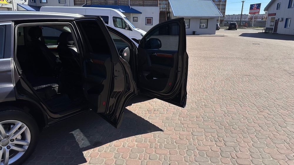 Авто Ауді Q7 2007рік