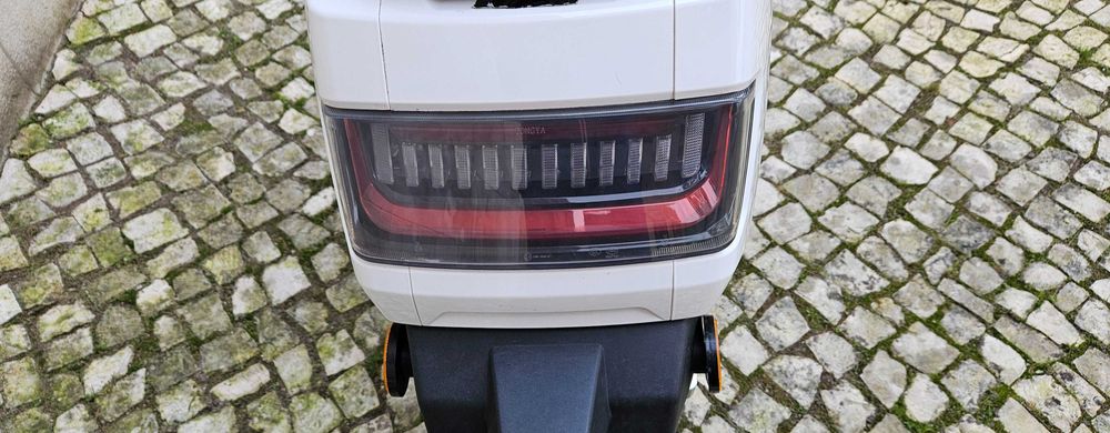 Moto Scooter elétrica LVNENG LX08 MAX, 2023, 2070km, igual a  nova
