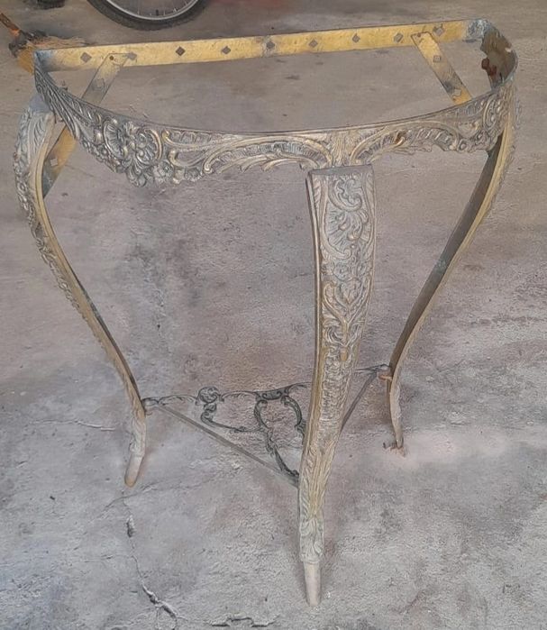 Mesa de Canto Vintage