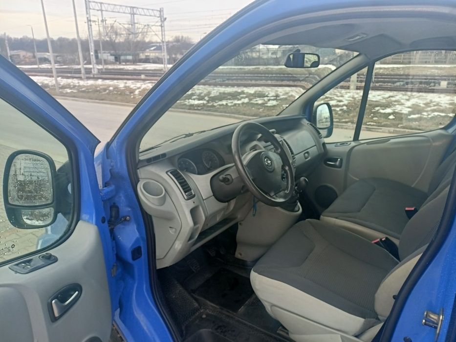 Vivaro Opel 9cio osobowe 2.0 CDTI  long