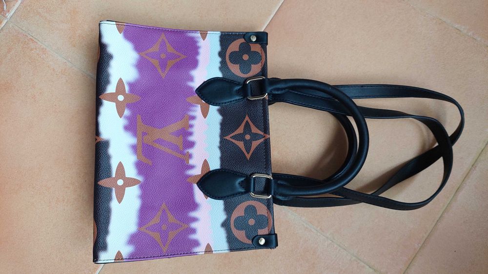 Mala-Handbag Louis Vuitton on the go