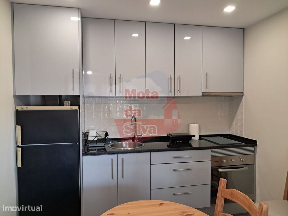 Excelente Apartamento T2 Mobilado e Equipado