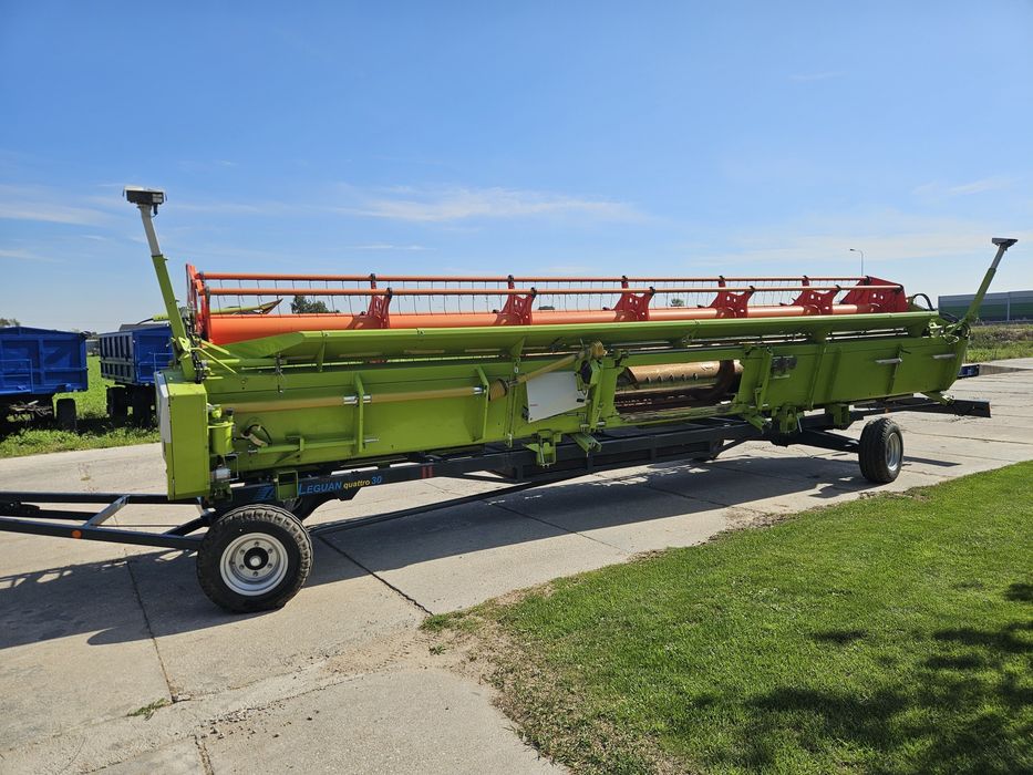Claas Lexion 750 heder V900