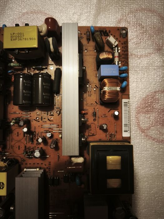 Peças para LG modelo 32LG7000