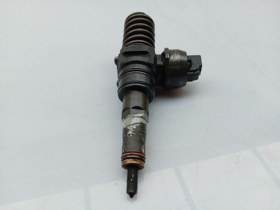 Injetor AUDI A4 (8EC, B7)