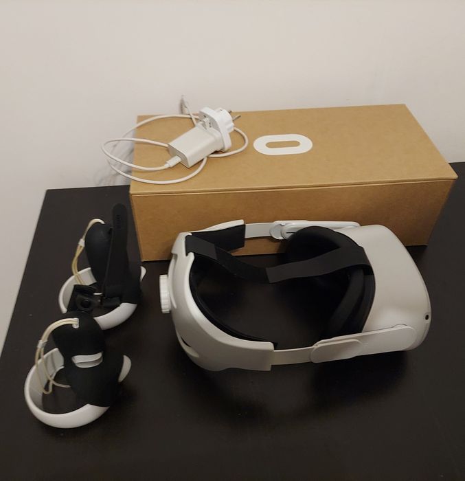  Quest2  64GB やや傷あり Amazon.co.jp: 【整備済み品】 Meta Quest 2 64GB Oculus Quest