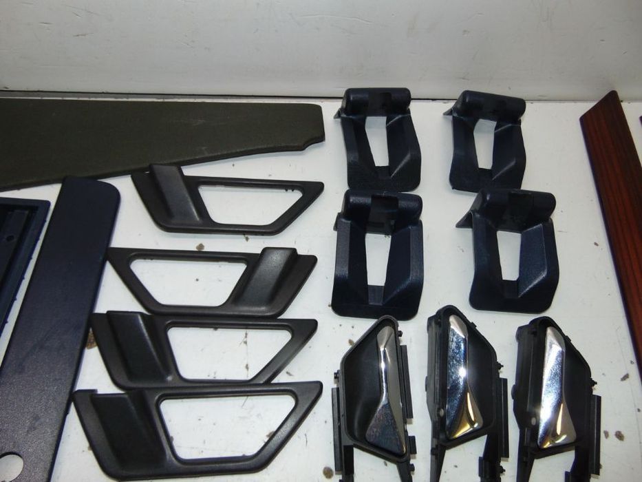 Mercedes w124 carrinha várias guarnições e pequenas peças
