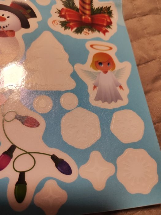 Świąteczne naklejki na okna meble