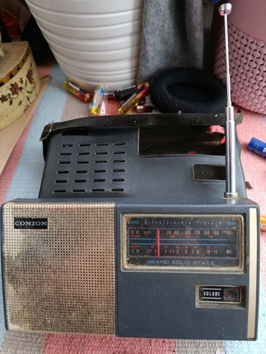 Rádio conion portátil