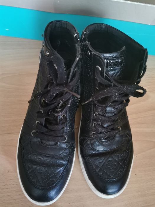 Czarne trampki damskie guess buty sneakersy snikersy 38 gensia