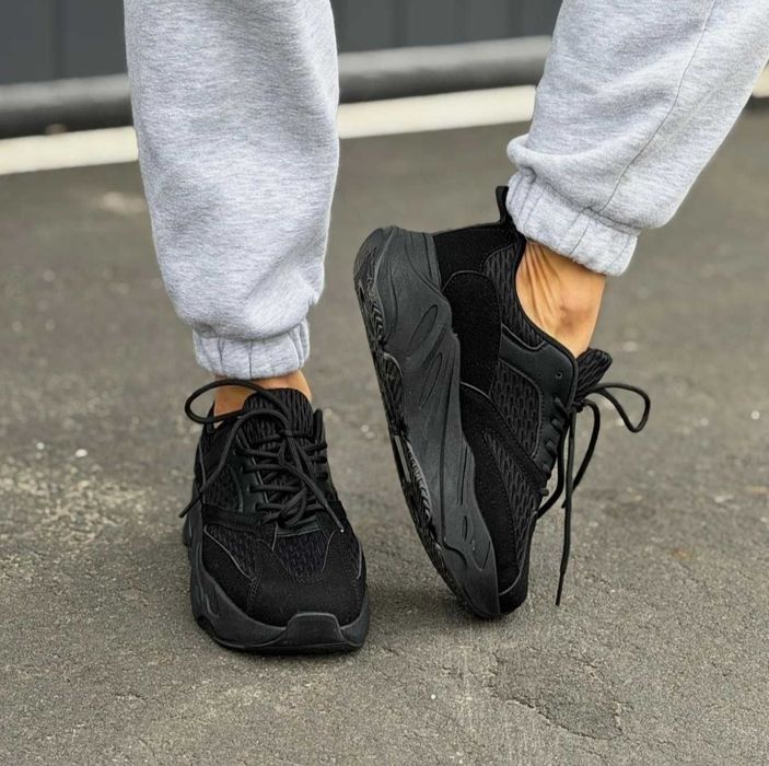 Жіночі кросівки натуральна шкіра