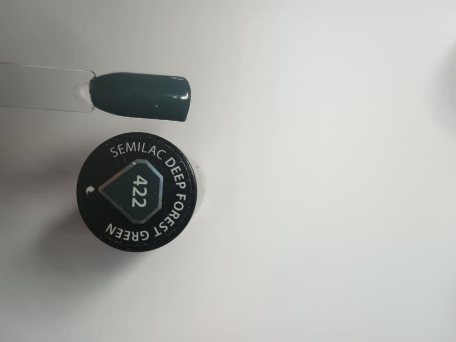 Lakiery hybrydowe Semilac