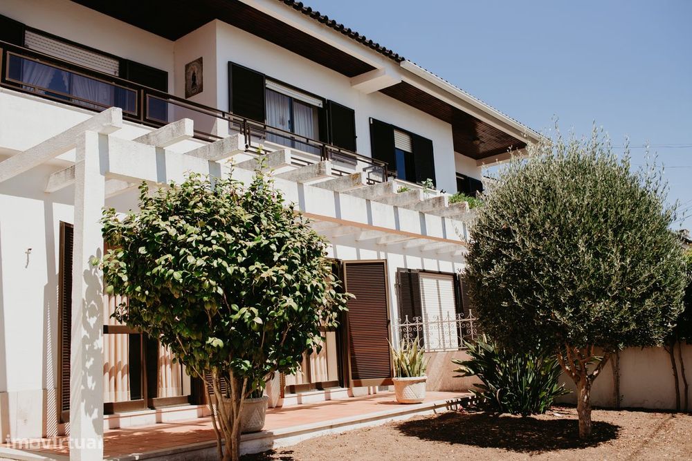 Excelente Moradia em Carnaxide Oeiras