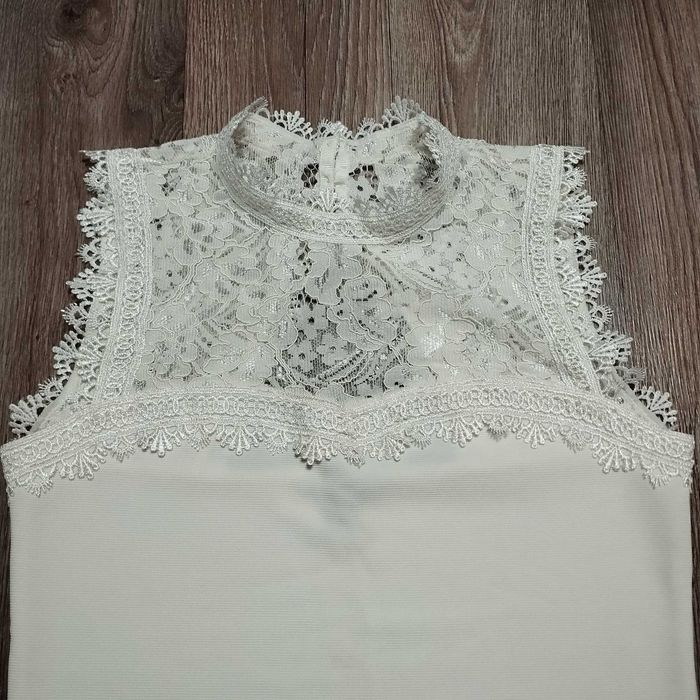 Женская святкова кружевная блузка ажурная блуза гипюровая цвет айвори