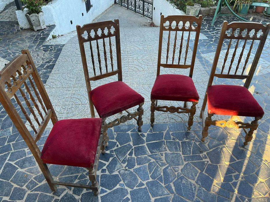 Conjunto de 4 Cadeiras de Sala