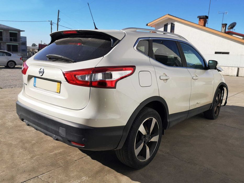 Nissan Qashqai J11 - 1.5DCi - salvado