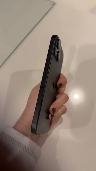 iPhone 15 128GB 88 bateria