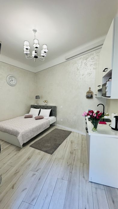 Погодино подобово центр , близько Оперний і Форум