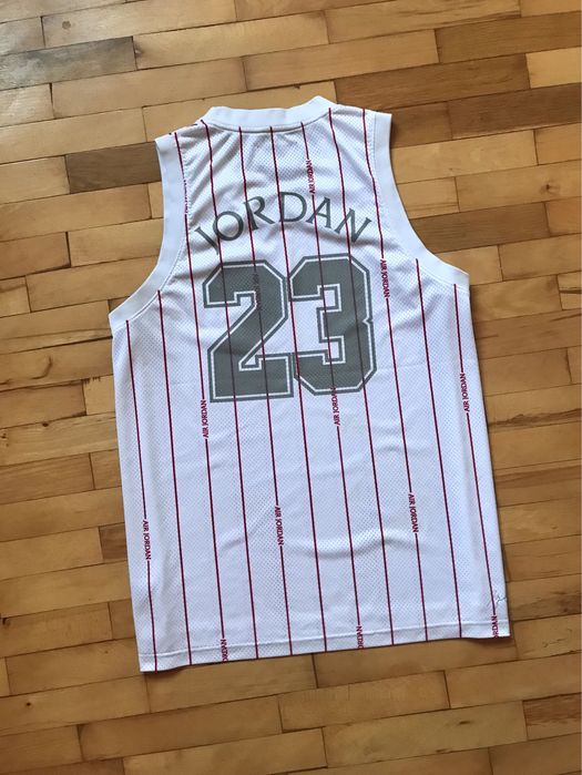 Air Jordan Jersey Essentials nike max lebron curry