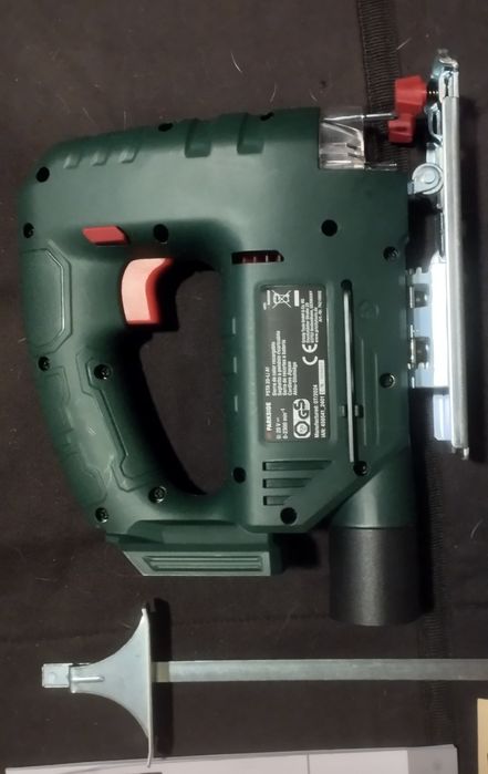 Tico Tico/ serra de recortes a bateria Parkside 20v