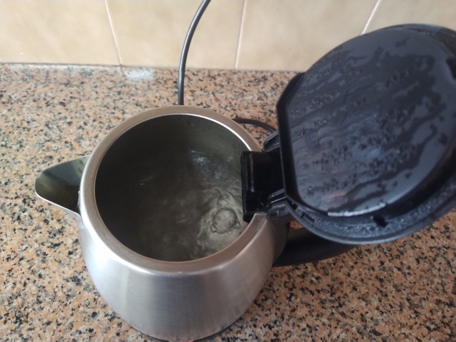 Fervedor jarro chaleira de água elétrico casa cozinha quarto apartamento vivenda escritório gabinete