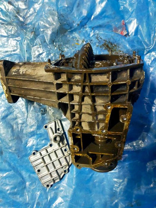 Продам передний мост ВАЗ нива