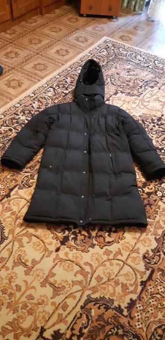 Пуховик жіночій. В гарному стані. Розмір XL. Майже новий. Недорого.