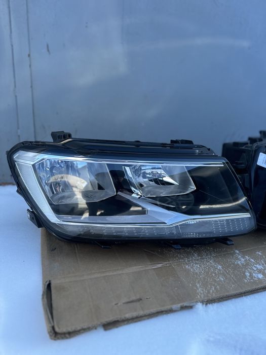 Фари права,ліва Vw Tiguan 2017-2021 USA