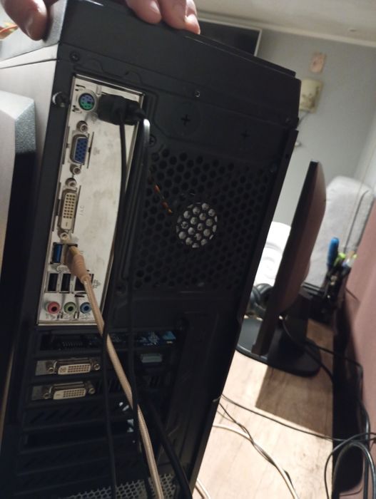 Zestaw komputerowy Intel i5 20Gb ram SSD 256gb grafika gtx660