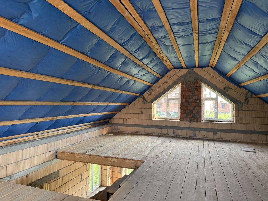 Будинок в 20 хвилинах від Києва!