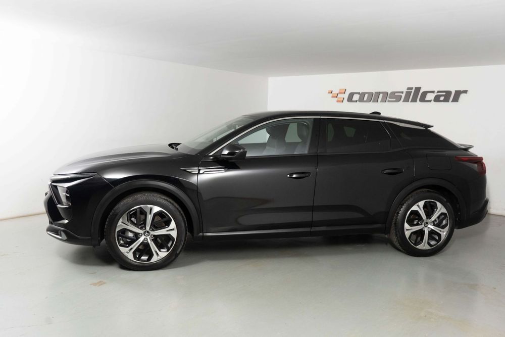 Citroën C5 X 1.6 Hybrid Plus e-EAT8