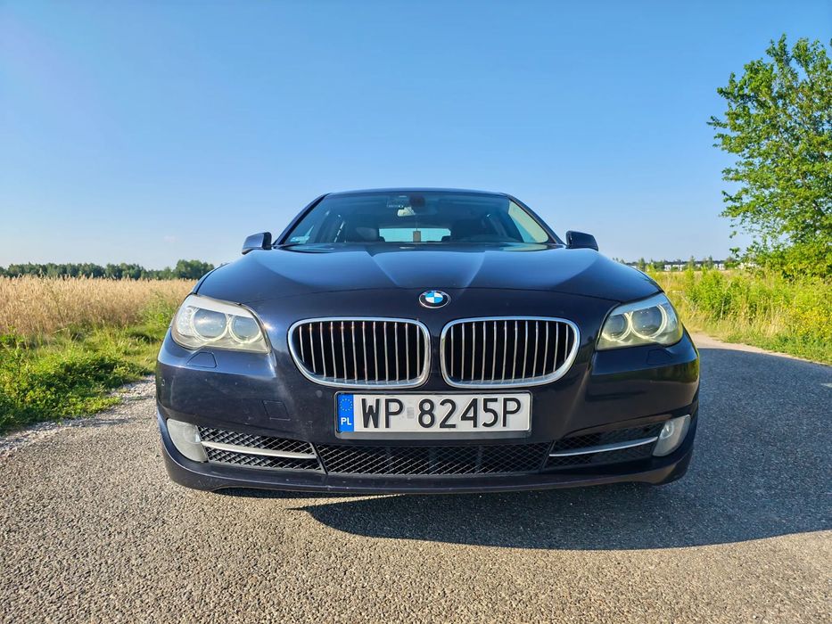 BMW Seria 5 BMW serii 5 f11 8hp+ łopatki skóra duża navi hak