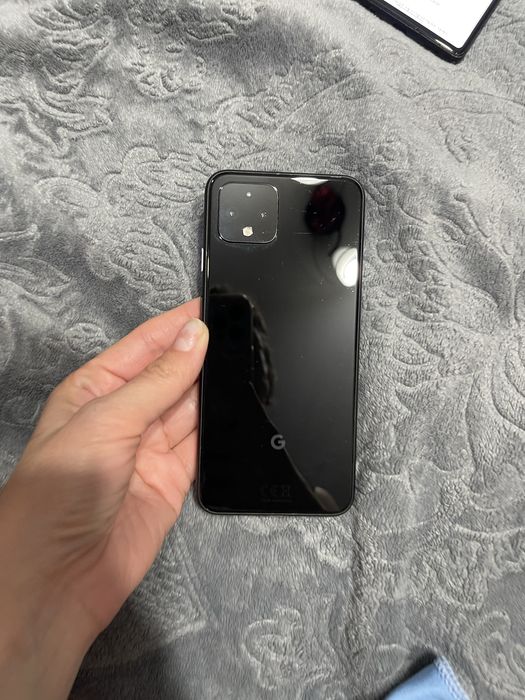 Мобільний телефон Pixel 4 6/64gb