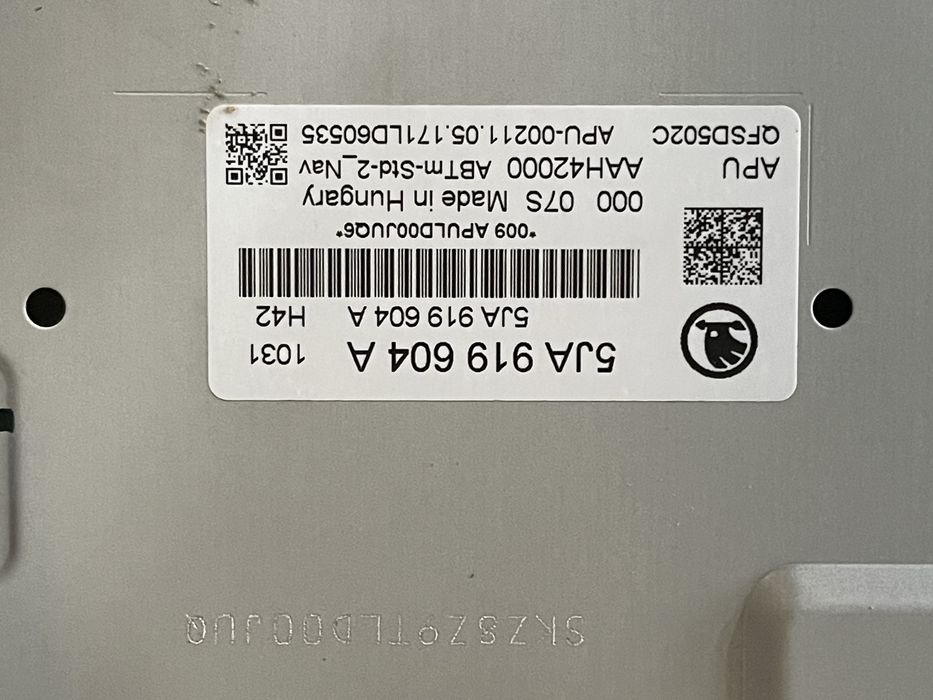 Panel wyswietlacz radio Skoda Rapid lift