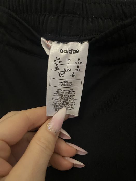 Spodnie czarne adidas