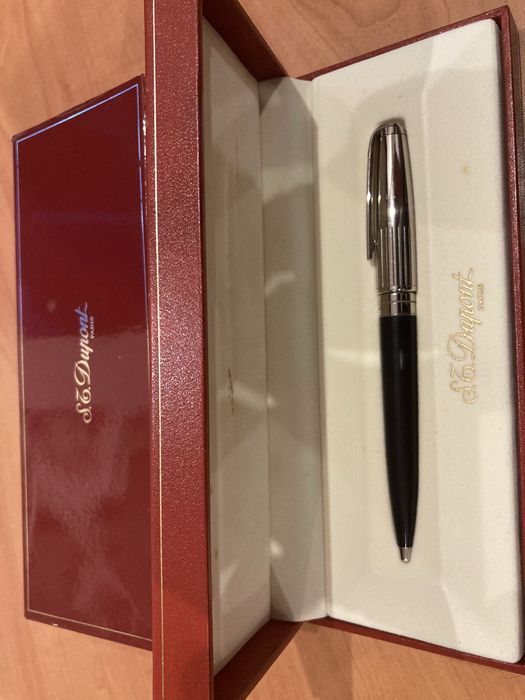 Caneta S.T. Dupont Olympio / Orpheo – Black Lacquer with Silver Trim