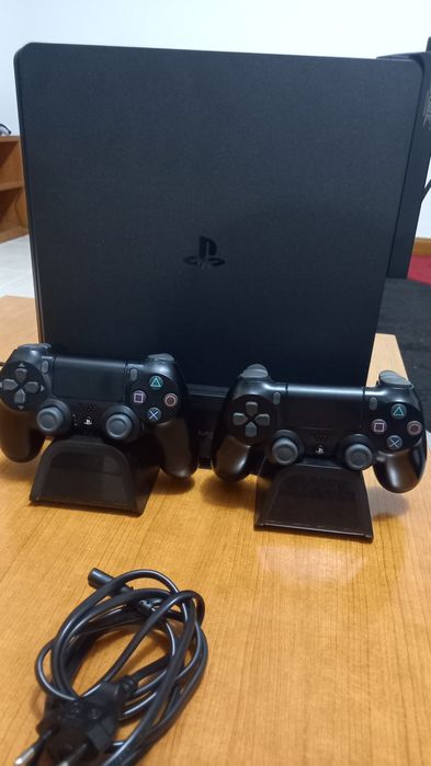 Playstation 4 slim 1tb