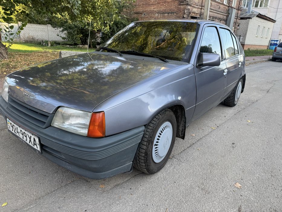Продам Opel Cadet в хорошем рабочем состоянии