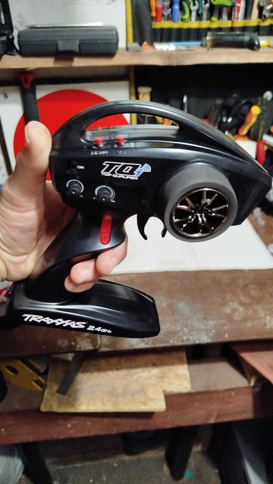Aparatura Traxxas z odbiornikiem