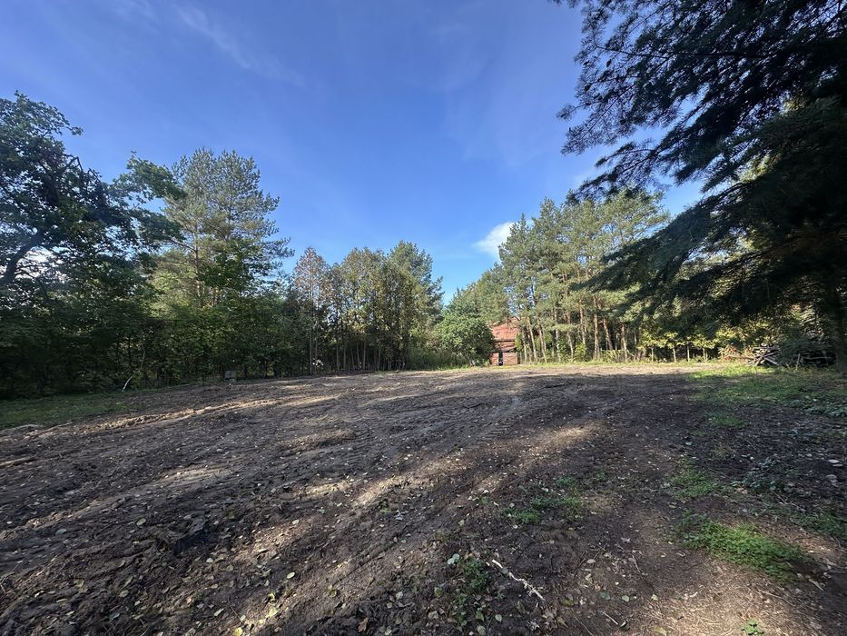 Na sprzedaż wyjątkowa działka budowlana o powierzchni 2190 m², położona w spokojnej, cichej i malowniczej okolicy