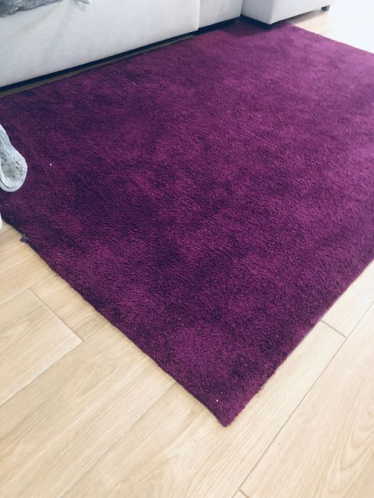 Tapete grande roxo como novo